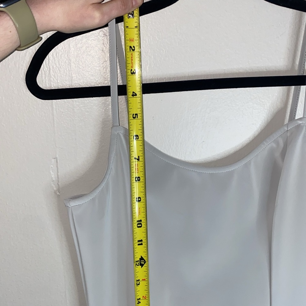 🪿Adorable NWT grey reflective fleece lined body-con slimming dress! - Picture 5 of 10